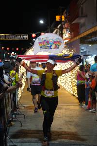 BIB: 5570
                            <button type="button" onclick="openModal(21830725)" class="btn btn-primary btn-sm float-right btn-popup" data-toggle="modal" data-target=".modal-high-quality">
                        <i class="fas fa-shopping-cart"></i> Add to Cart
                    </button>
                                            <button type="button" onclick="isThisMe(21830725, true)" class="btn btn-success btn-sm float-right btn-popup btn-isme hidden" data-toggle="tooltip" data-placement="bottom" title="นี่คือรูปของคุณใช่ไหม คลิกที่นี่เพื่อเอาเข้าอัลบั้ม">
                        <i class="fas fa-plus"></i> Add to album
                    </button>
                    <button type="button" onclick="isThisMe(21830725, false)" class="btn btn-warning btn-sm float-right btn-popup btn-isnotme hidden">
                        <i class="fas fa-ban"></i> Remove from album
                    </button>